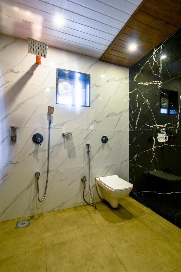 Treebo Trend Prince Palace Panchgani Hotel Ngoại thất bức ảnh